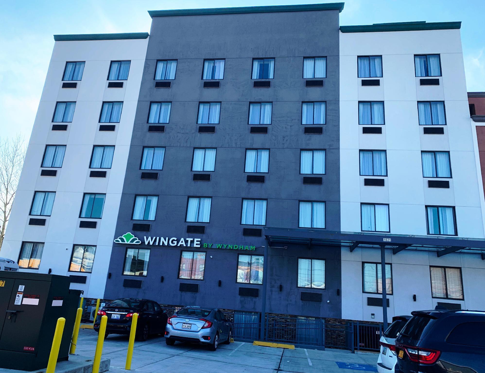 Wingate By Wyndham Jfk Airport, Far Rockaway Ny Hotel New York Exterior photo